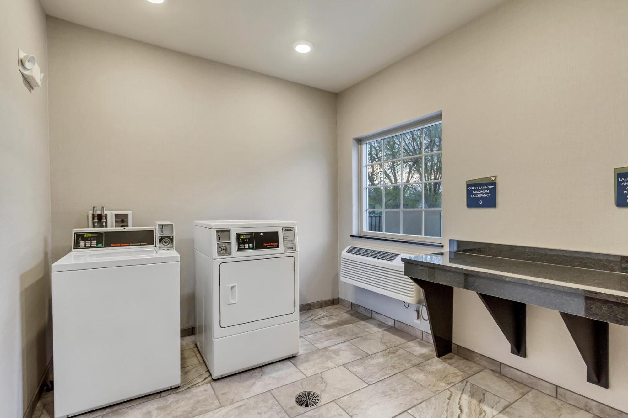 Comfort Inn & Suites Morgan - South Ogden Buitenkant foto